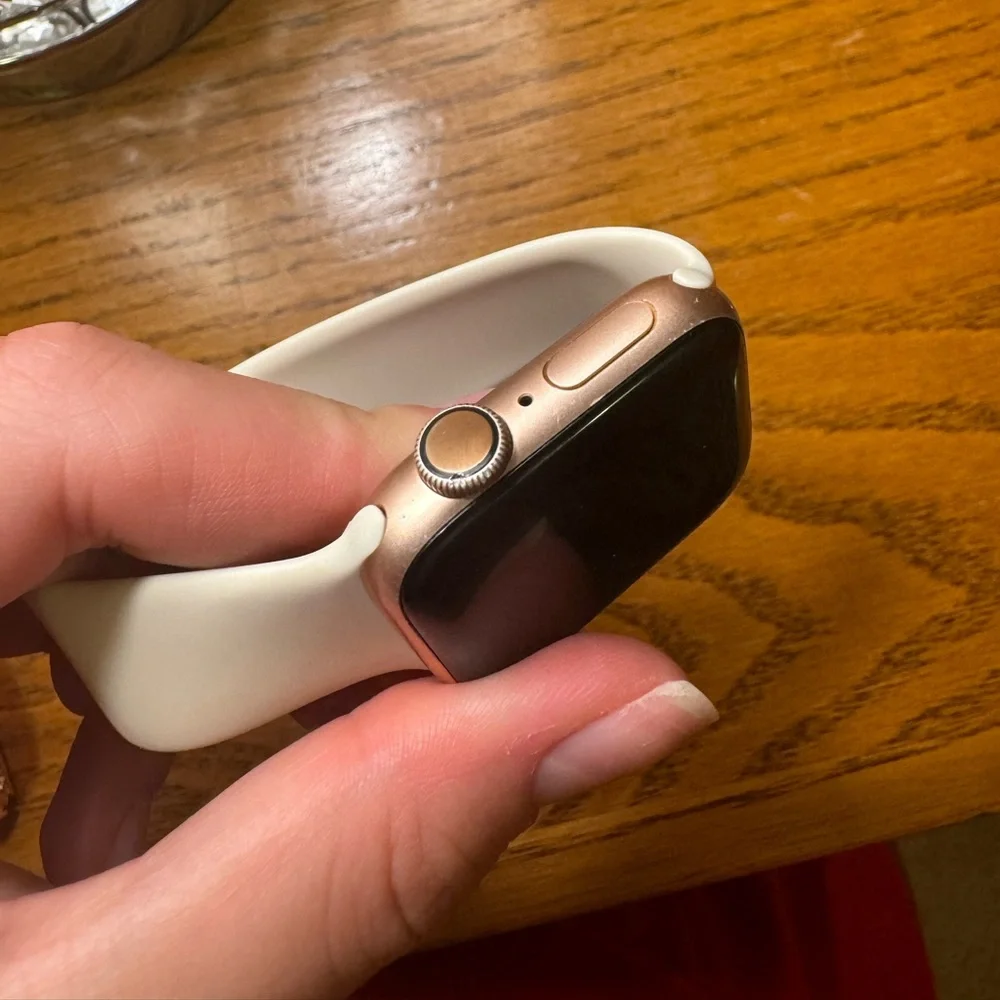 Apple Watch Series 4 40mm Rose Gold